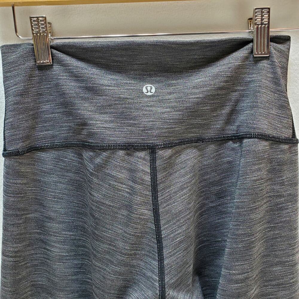 Lululemon Legging Pants Womens 6 Yoga Crop Wunder Under Gray Stretch Athleisure - Picture 9 of 9